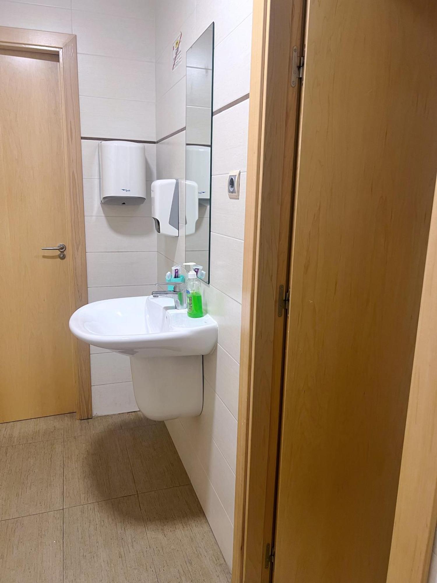 Hostel Acacias 마드리드 외부 사진